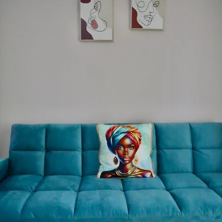 Astoria Boutique *