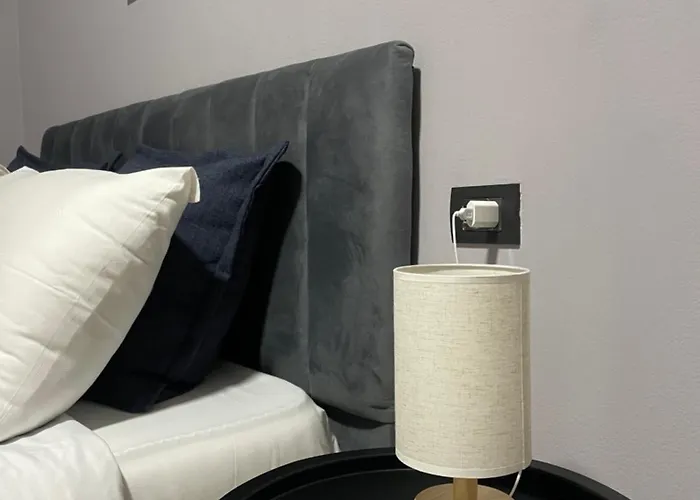 Astoria Boutique * Tiran
